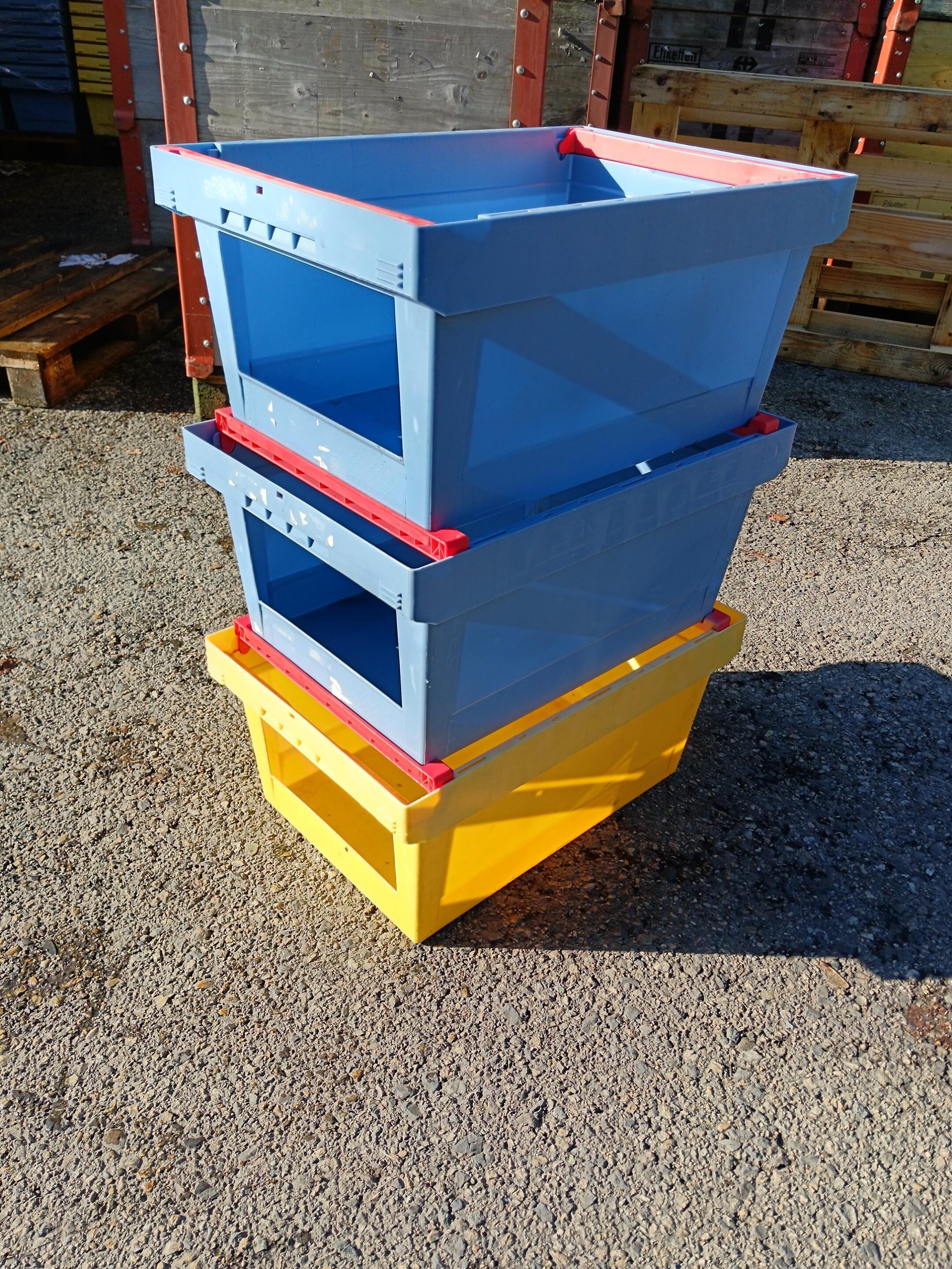 Caisse en plastique (11)