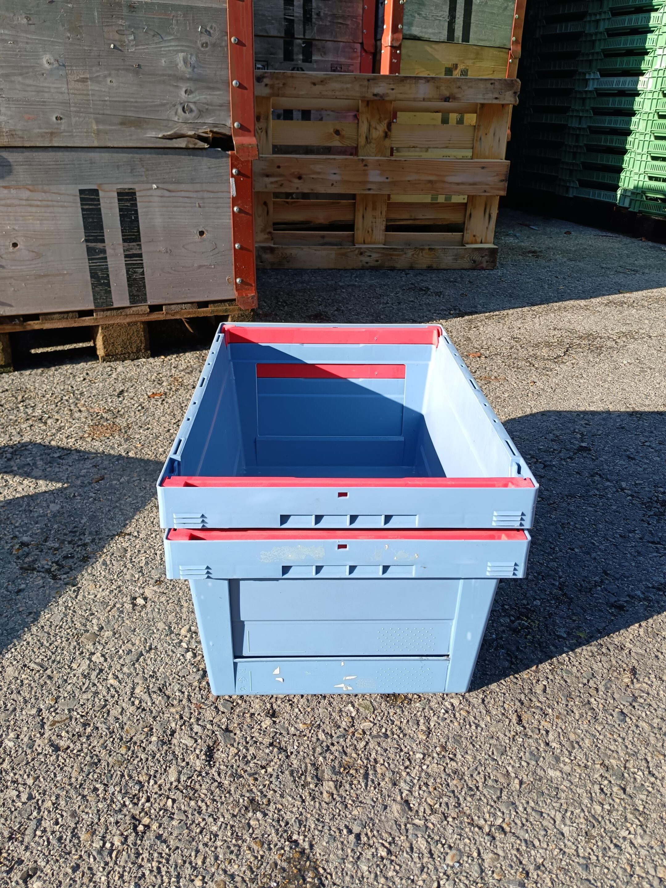 Caisse en plastique (7)